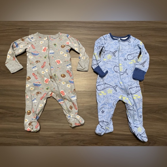 Wonder Nation Gray Breakfast print and Blue whales print Baby Footies size 3/6M - Picture 1 of 5